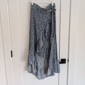 ✨4 for 12 Mason & Belle Warren Ruffle Wrap Skirt Size Small